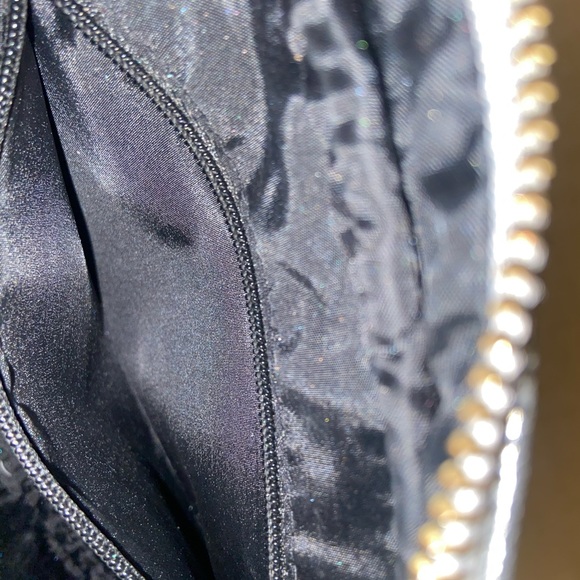 Victoria’s Secret Animal Print Silver GUC - Picture 6 of 8